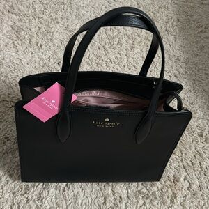 Kate Spade ♠️ Purse 👜 ✨ make an offer ✨